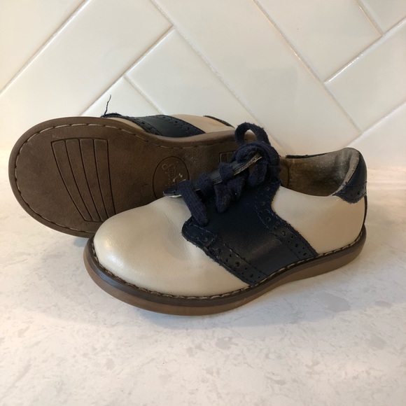 boys saddle shoes